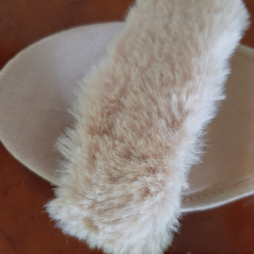 Report Faux Fur Blush Women's 8 1/2 Shoe - Picture 5 of 6
